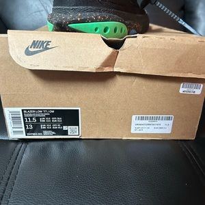 Shoes still have box & everything scuffs on the bottom of the shoe